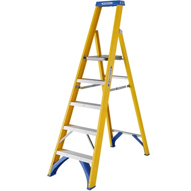 Werner 717 Fibreglass Platform Step Ladders