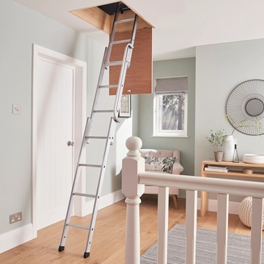 Sliding 3 Section Loft Ladder 